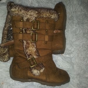 Brown animal print fur faux boots